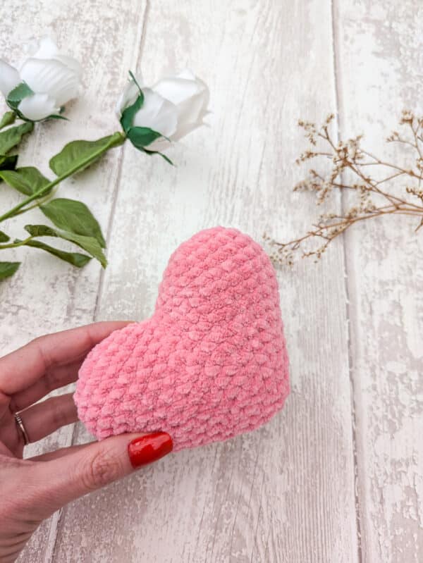 Peluche coeur rose