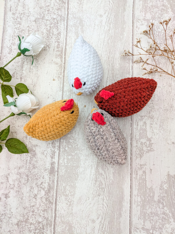 Poule décorative