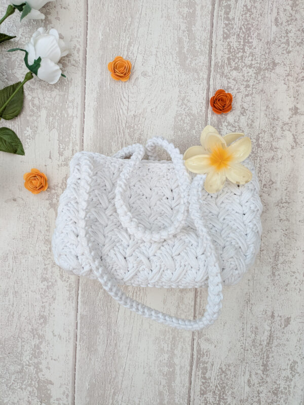 N Sac Eglantine blanc crochet