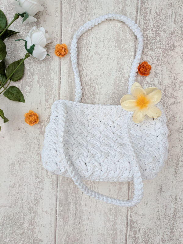 N Sac Eglantine blanc crochet