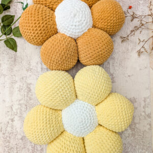 Coussin fleur décoratif