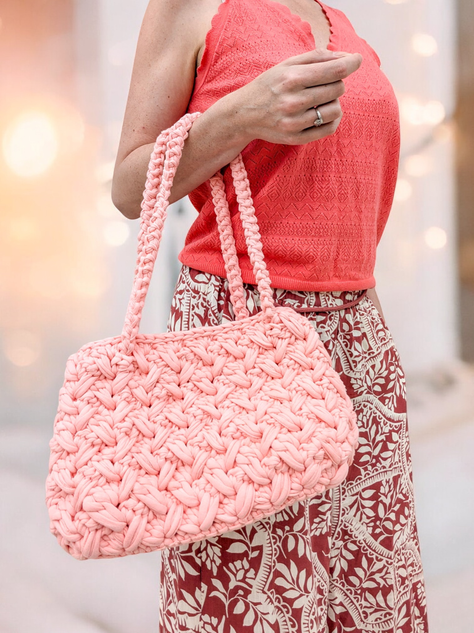 sac-a-main-rose-girly-au-crochet-artisanal