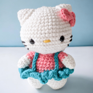 peluche-hello-kitty-fait-main