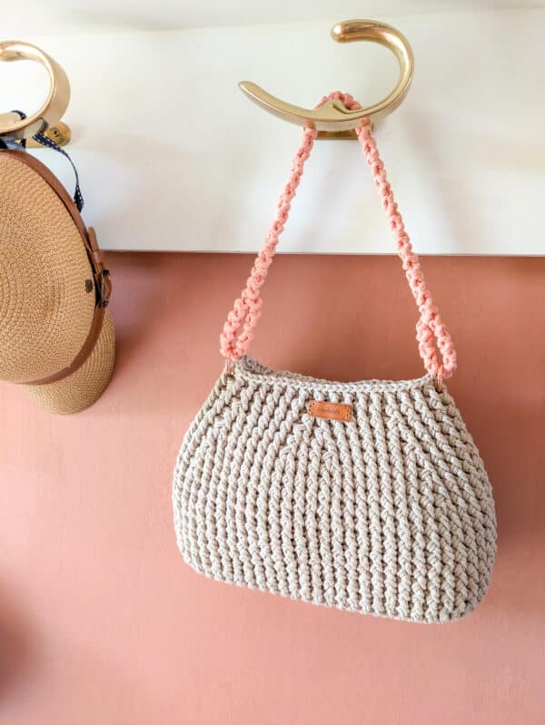 sac-crochet-beige-fait-main-girly