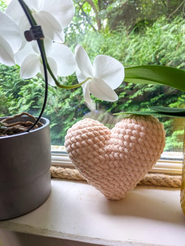 coeur-beige-fait-main-deco-amour-girly