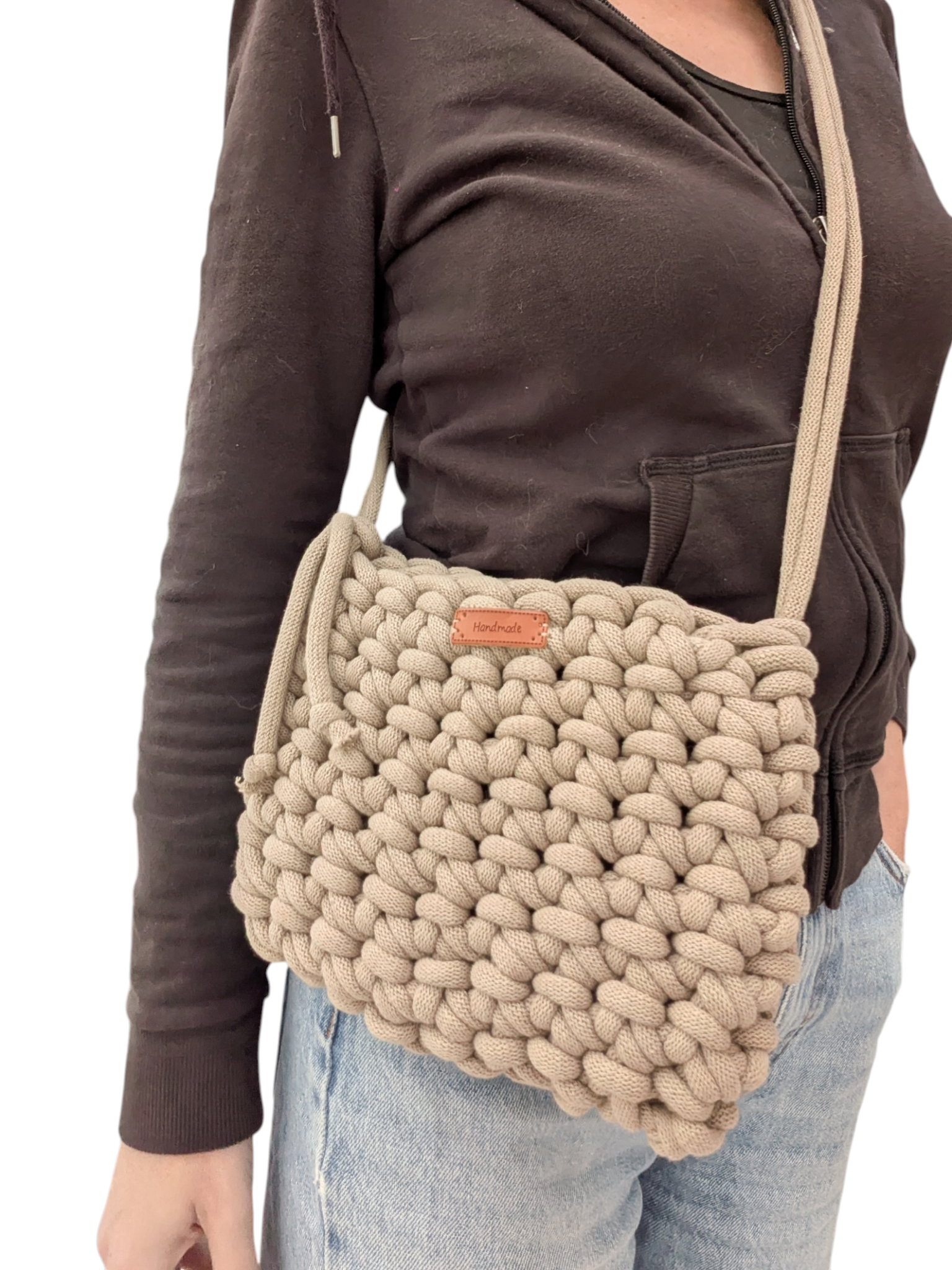 sac-bandouliere-gris-artisanel-au-crochet