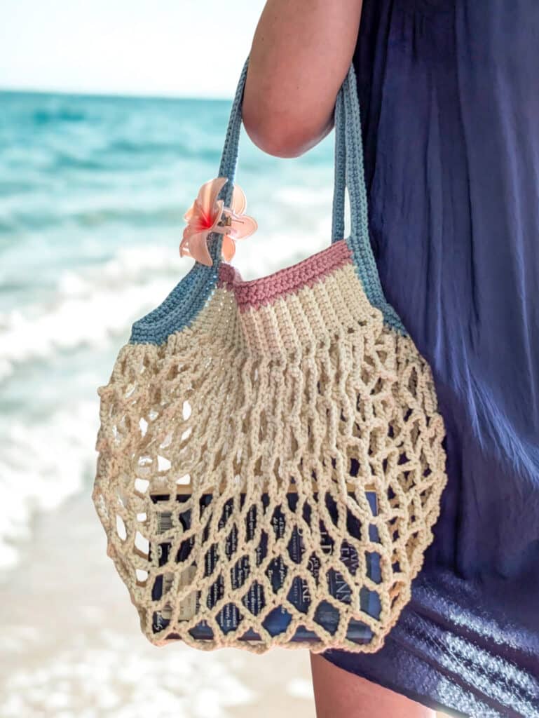 Sac-filet-beige-au-crochet