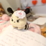 Abeille fait main au crochet mignonne à suspendre