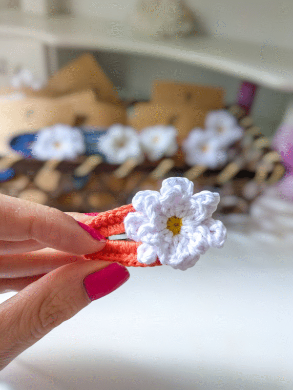 Barrettes à cheveux orange motif fleurs fait main