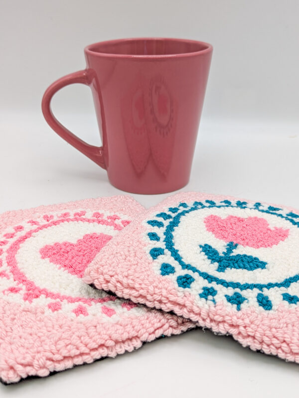 Sous-verres rose fait main au punchneedle