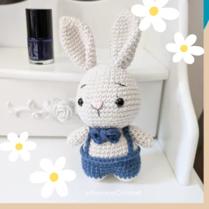 lapin-salopette-peluche-crochet