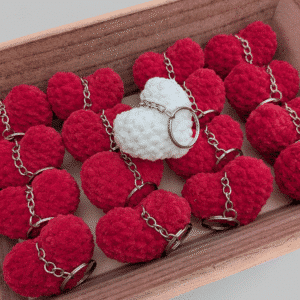 porte-cle-coeur-rouge-fait-main