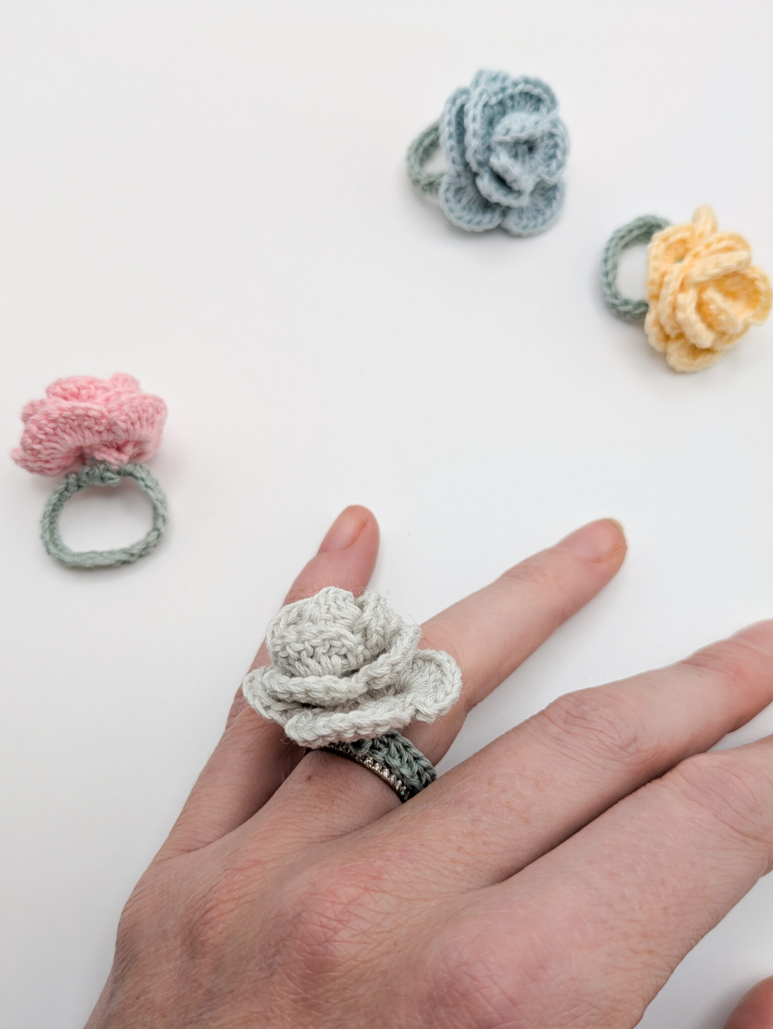 bague-rose-fait-main-en-france