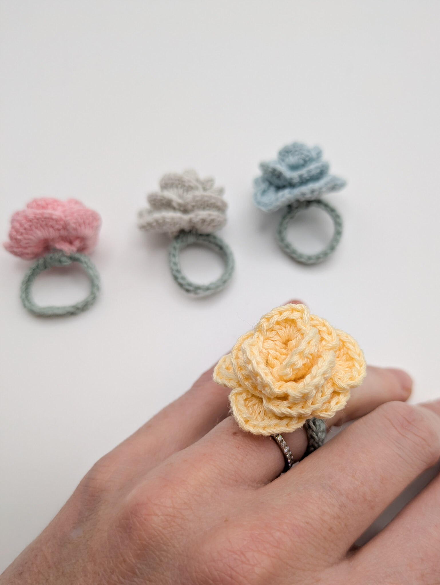 bague-rose-fait-main-en-france