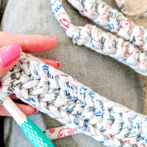 Projet en cours crochet avec fil trapilho motif marin